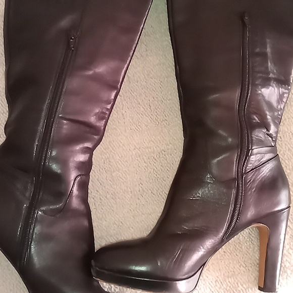 Women's Bronx Black Heel tall platform leather boots, pre loved good condition, - Picture 8 of 14